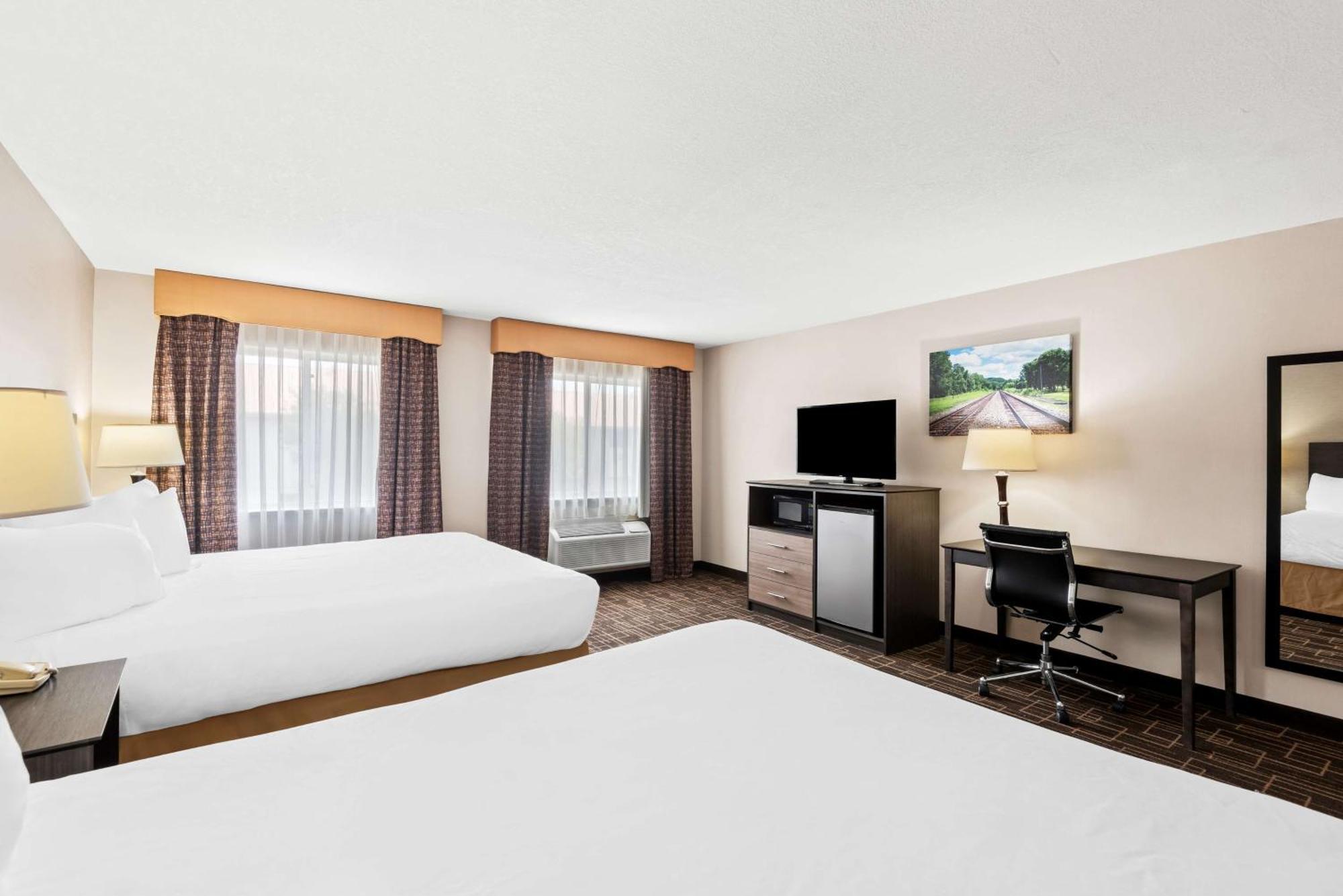 Best Western Airport Inn Молин Екстериор снимка